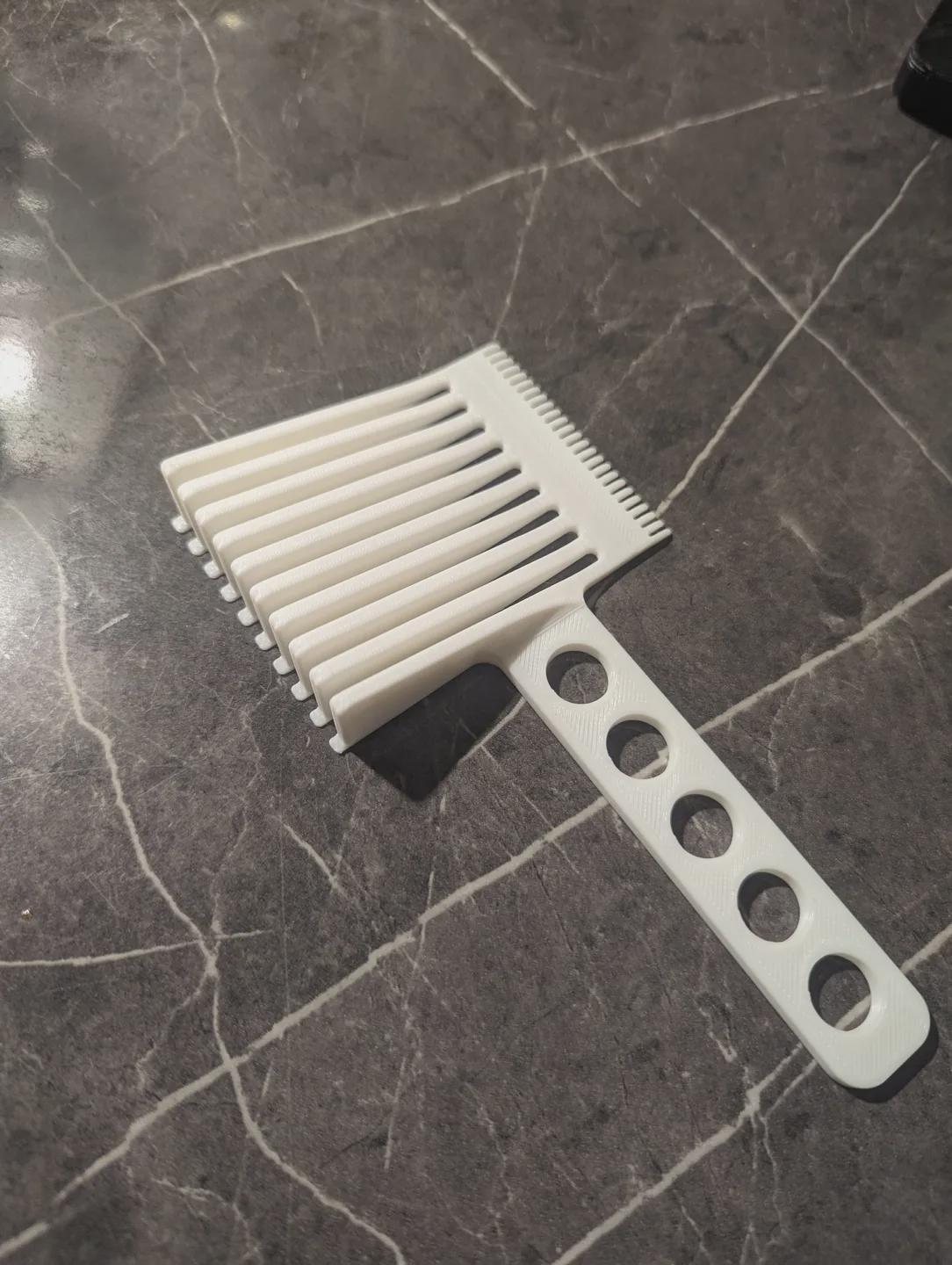 Fading & Blending Comb – Precision Hair Tool for Barbers and Stylists