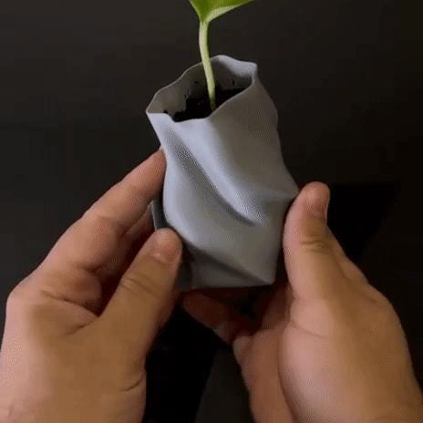 Spiral Vase – Modern 3D Printed Home Decor - Small and Large Sizes Available