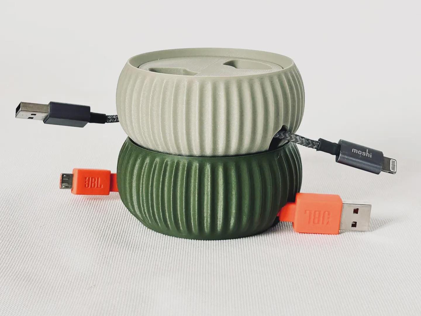 Cable Roller - Cord Roller - Desk Organisation