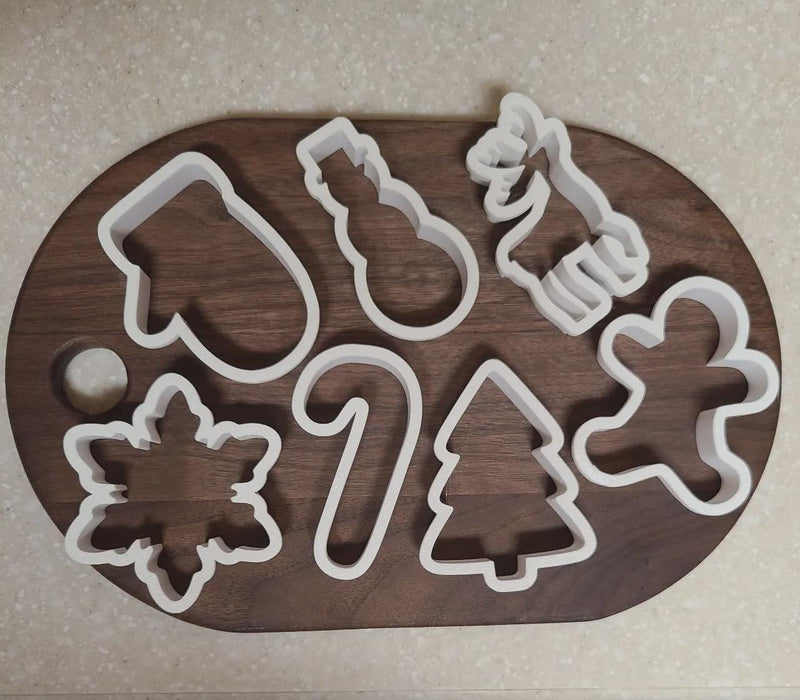 Festive 7-Piece Christmas Cookie Cutter Set  | Candy Cane, Tree, Reindeer & More!