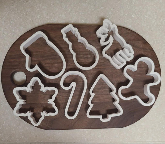 Festive 7-Piece Christmas Cookie Cutter Set  | Candy Cane, Tree, Reindeer & More!